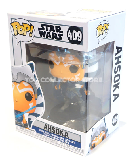 The Clone Wars Ahsoka 409 with dual lightsaber
